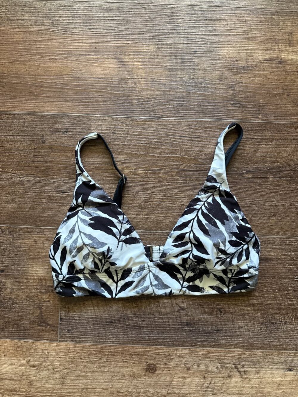 Splendid Bikini Top X-Small Black & White Floral GUC